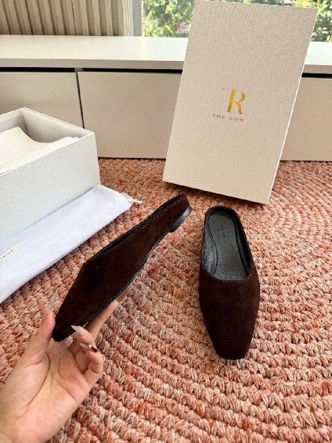 Counterfeit The Row Shoes detail view visual reference