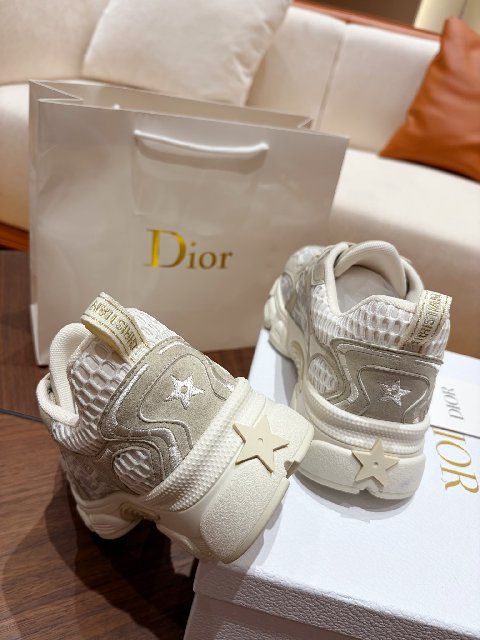 Counterfeit Christian Dior Shoes detail view visual reference