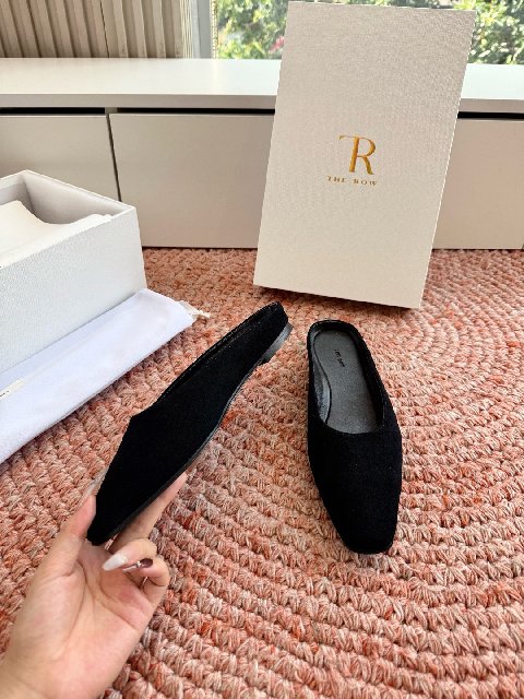 Counterfeit The Row Shoes detail view visual reference