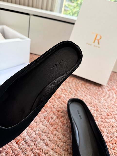 Counterfeit The Row Shoes detail view visual reference