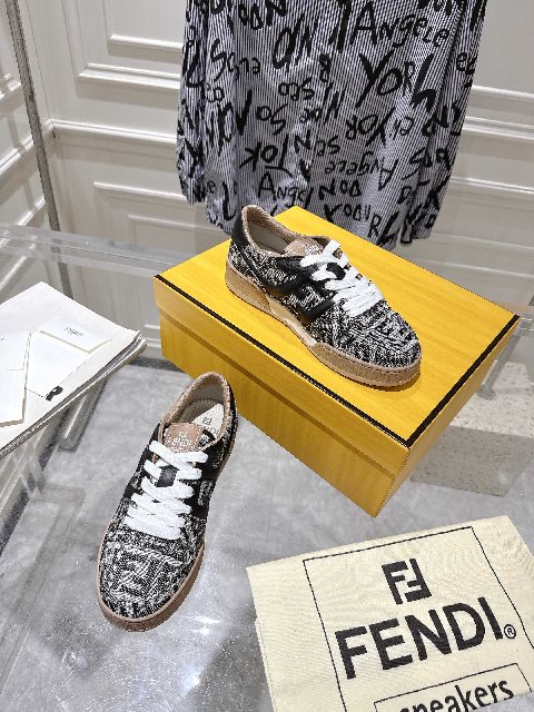 Counterfeit Fendi Match detail view visual reference