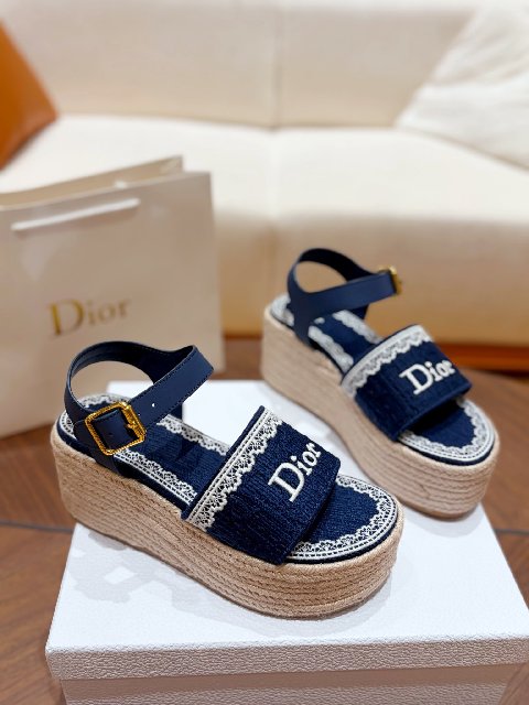 Counterfeit CONO Shoes detail view visual reference