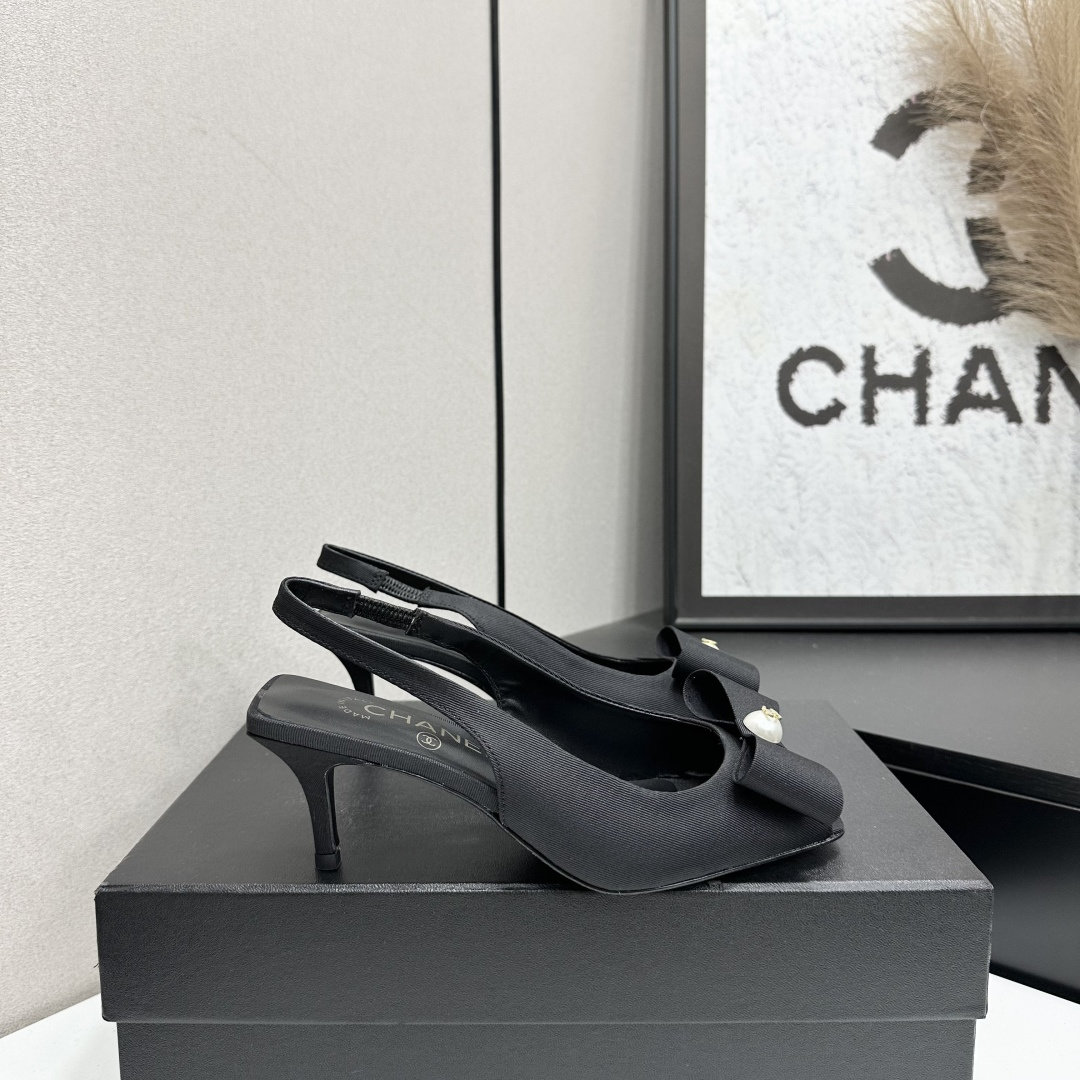 Counterfeit Shoes front view visual reference