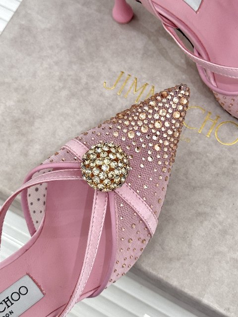 Counterfeit Jimmy Choo 26WF detail view visual reference