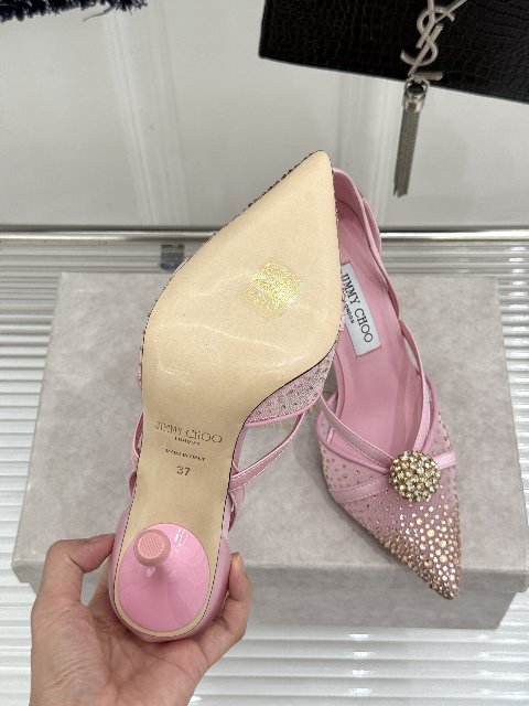 Counterfeit Jimmy Choo 26WF detail view visual reference