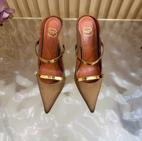 Counterfeit Malone Souliers P310 detail view visual reference