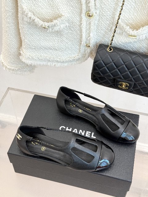 Counterfeit Shoes back view visual reference