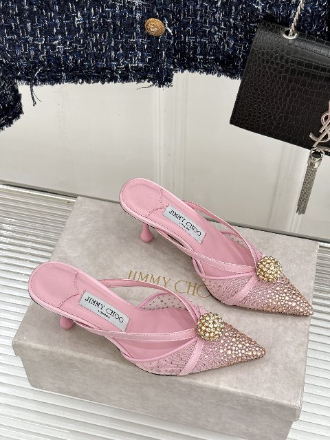 Counterfeit Jimmy Choo 26WF back view visual reference