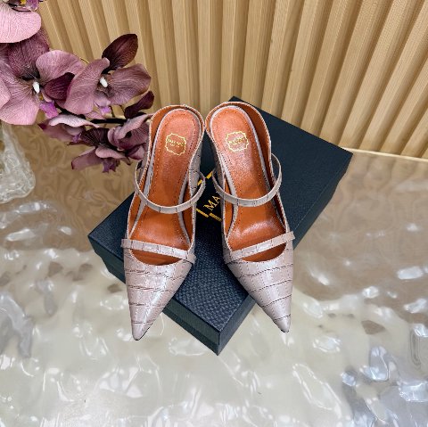 Counterfeit Malone Souliers Shoes back view visual reference