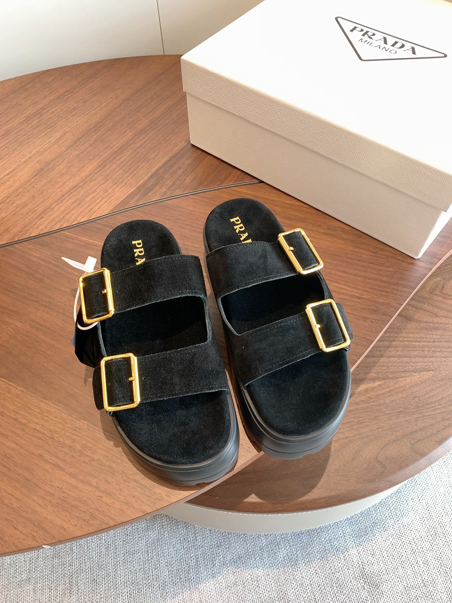 Counterfeit Shoes front view visual reference