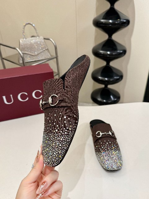 Counterfeit Gucci Prima detail view visual reference