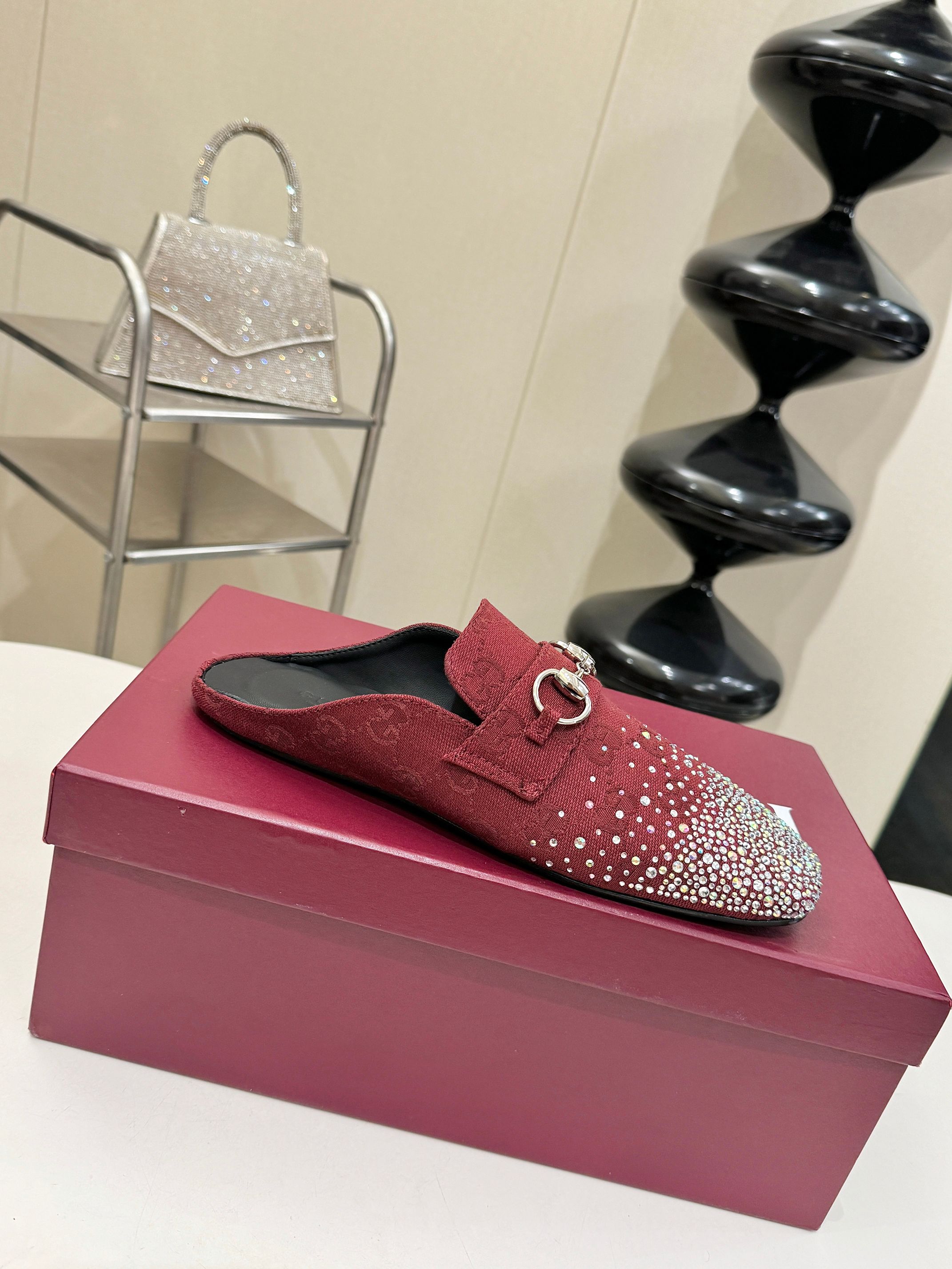 Counterfeit Shoes front view visual reference