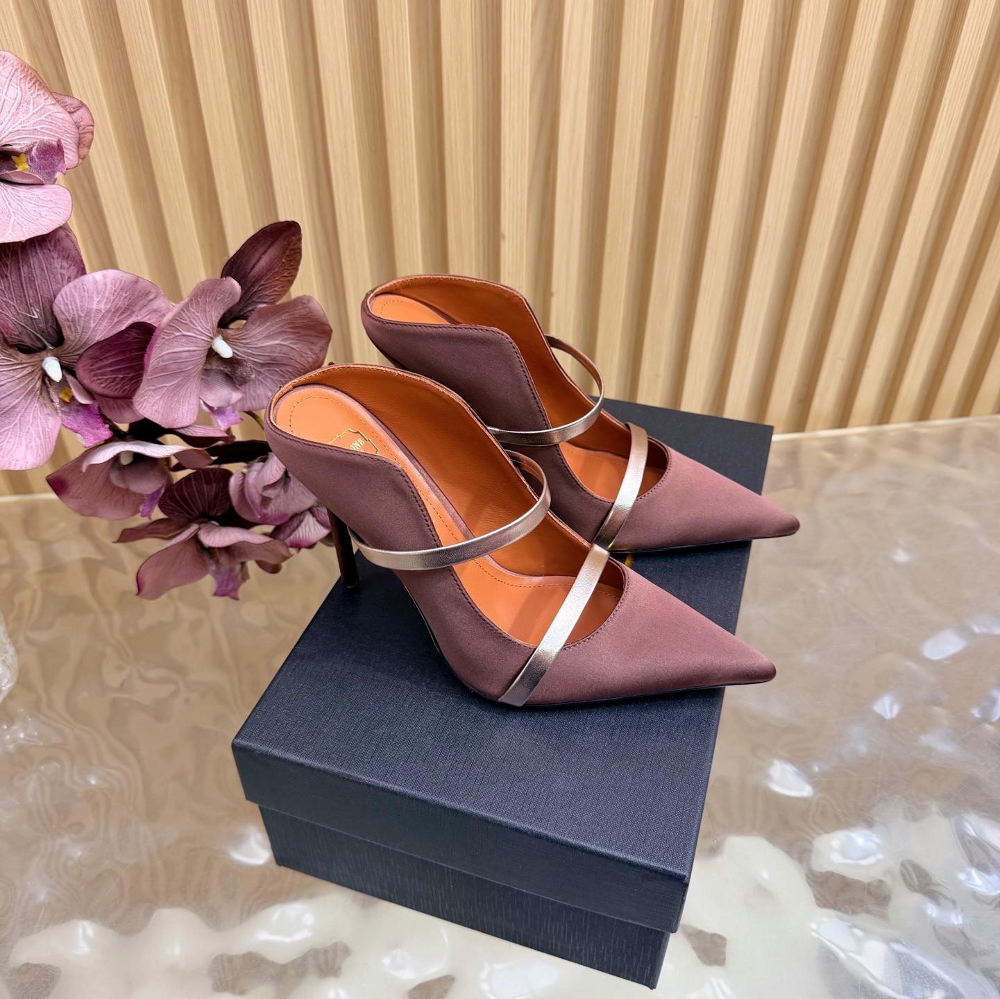 Counterfeit Malone Souliers Shoes front view visual reference