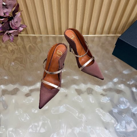 Counterfeit Malone Souliers Shoes detail view visual reference