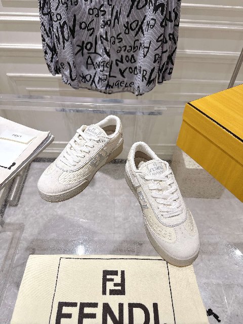 Counterfeit Fendi Match detail view visual reference