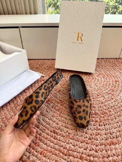 Counterfeit The Row Shoes detail view visual reference