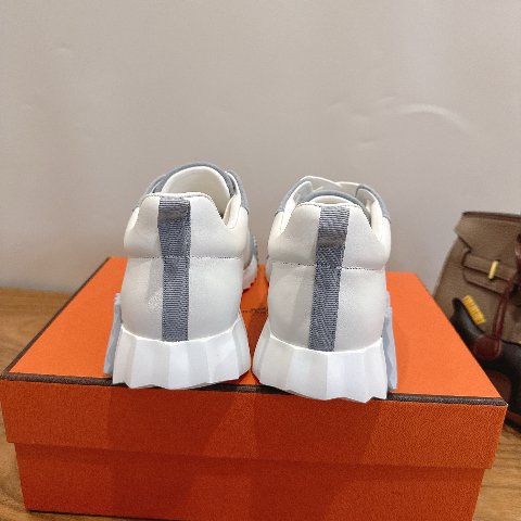 Counterfeit Hermès Shoes detail view visual reference