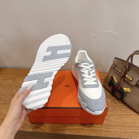 Counterfeit Hermès Shoes detail view visual reference