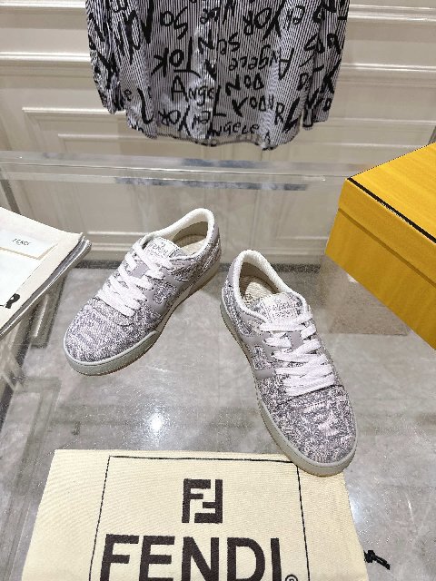 Counterfeit Fendi Match detail view visual reference