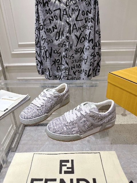 Counterfeit Fendi Match back view visual reference
