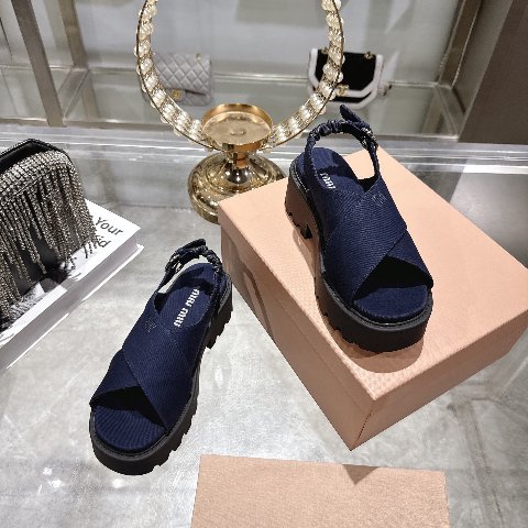 Counterfeit Miu Miu Shoes detail view visual reference