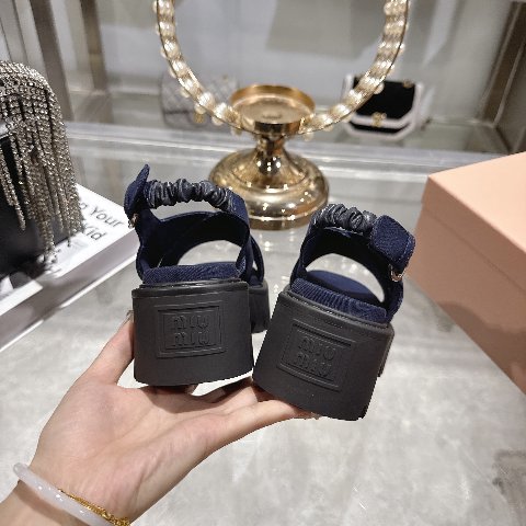 Counterfeit Miu Miu Shoes detail view visual reference