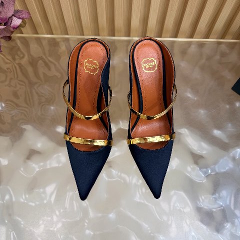 Counterfeit Malone Souliers P310 detail view visual reference