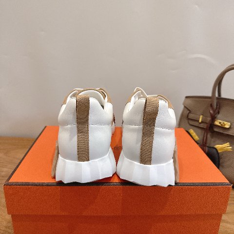 Counterfeit Hermès P320 detail view visual reference
