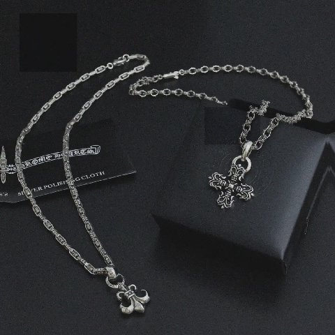 Counterfeit Chrome Hearts jewelry front view visual reference