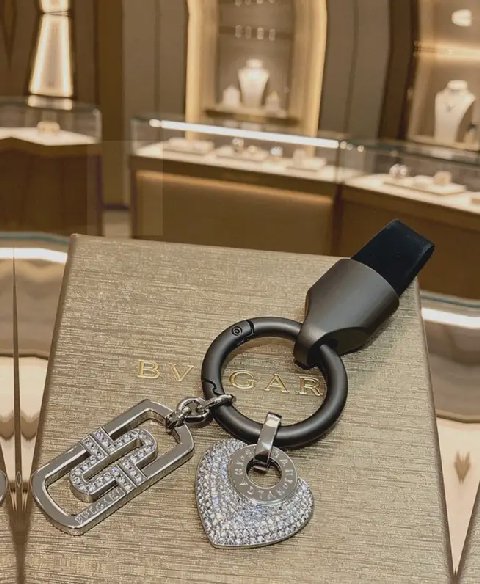 Counterfeit Bulgari accessories detail view visual reference