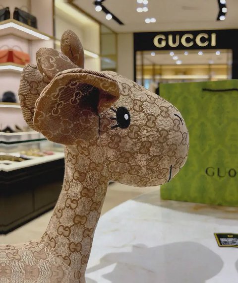 Counterfeit Gucci accessories detail view visual reference