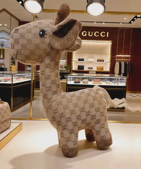 Counterfeit Gucci accessories detail view visual reference