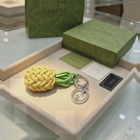 Counterfeit Gucci accessories detail view visual reference