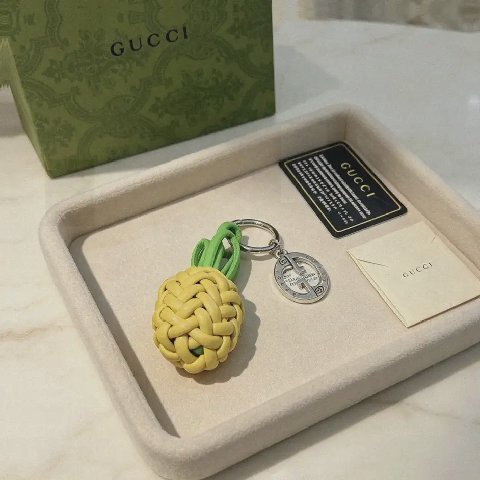 Counterfeit Gucci accessories detail view visual reference