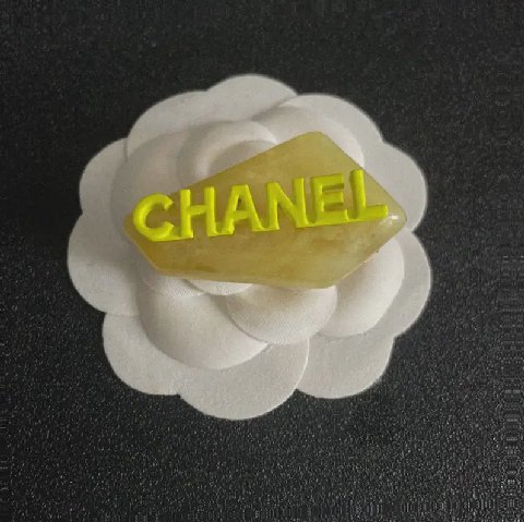 Counterfeit CHANEL accessories detail view visual reference