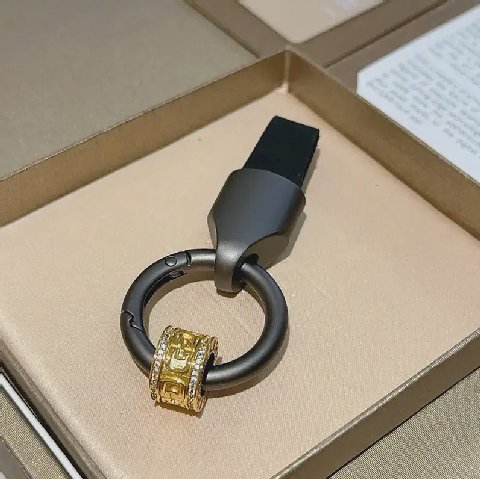 Counterfeit Bulgari accessories detail view visual reference