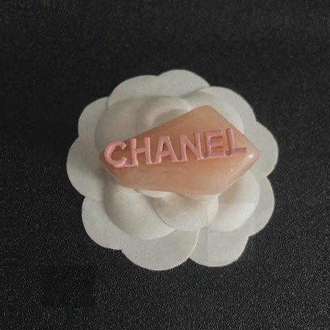 Counterfeit CHANEL accessories detail view visual reference
