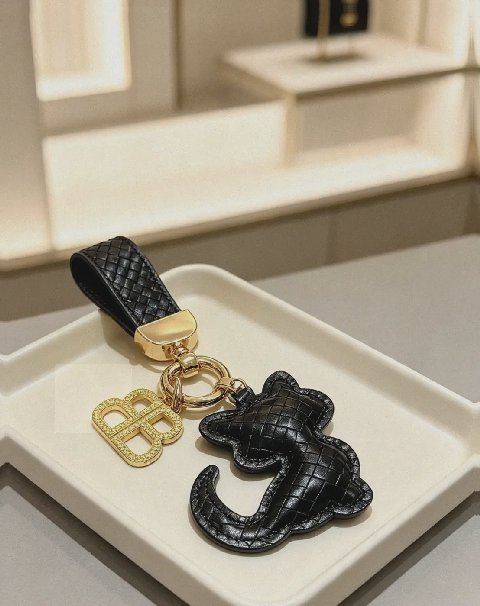 Counterfeit Balenciaga accessories front view visual reference