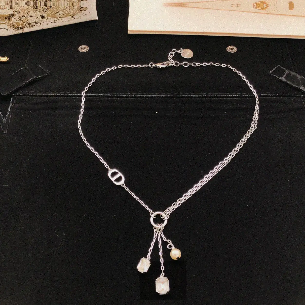 Counterfeit Dior DXL0329 front view visual reference