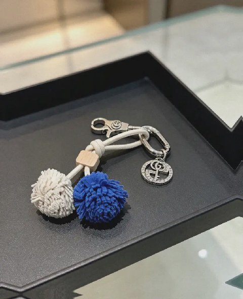 Counterfeit Gucci accessories detail view visual reference