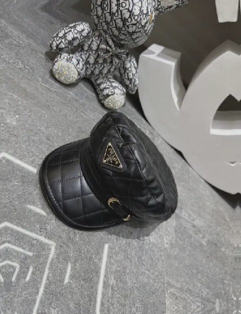 Counterfeit Prada P55 detail view visual reference