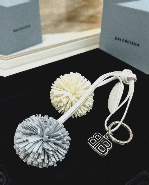 Counterfeit Balenciaga accessories front view visual reference