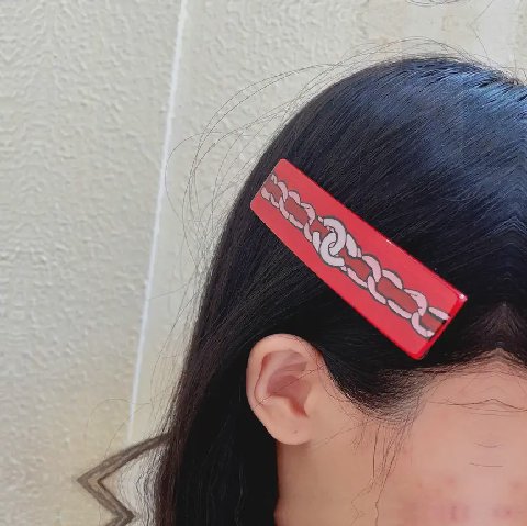 Counterfeit CHANEL accessories detail view visual reference
