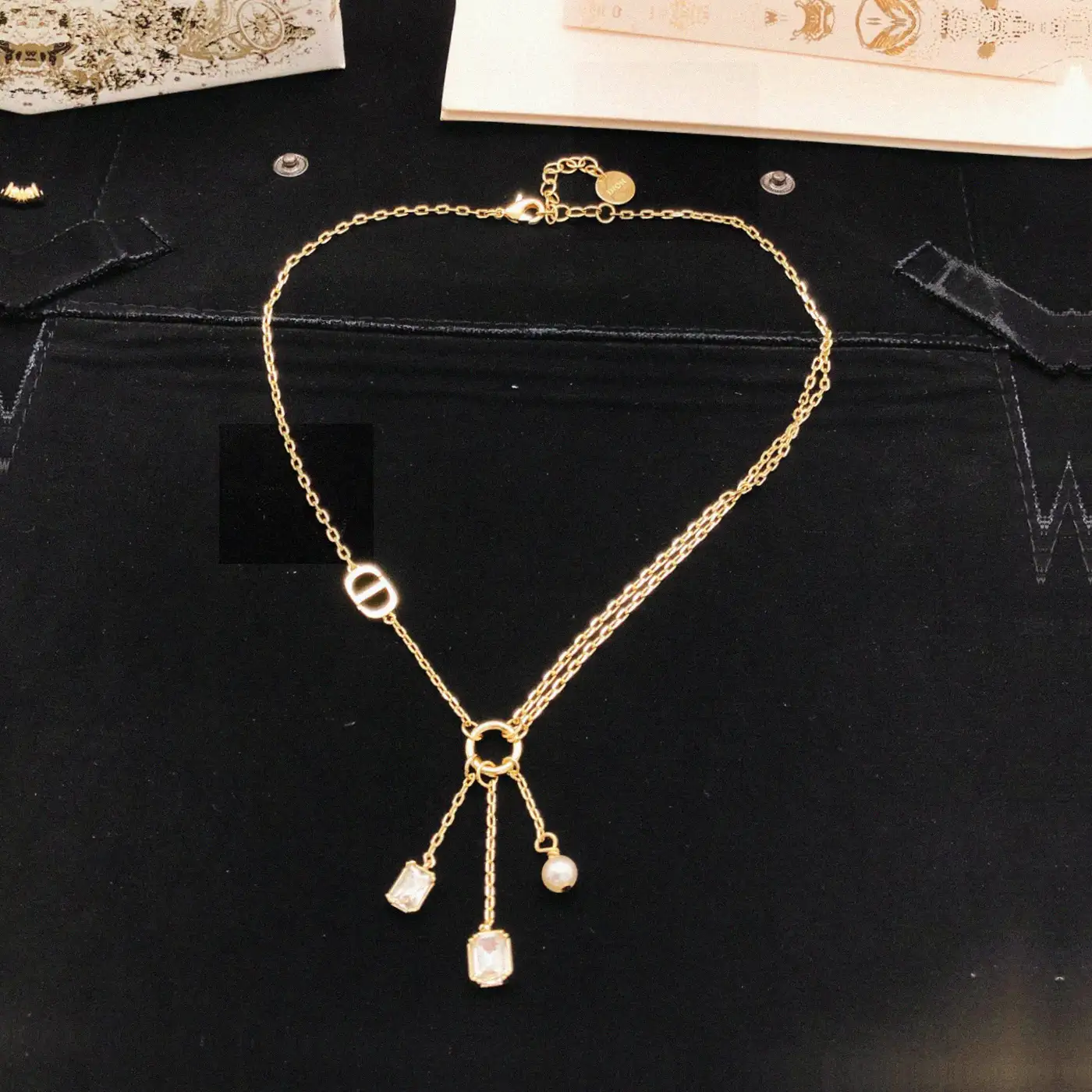 Counterfeit Dior DXL0259 front view visual reference