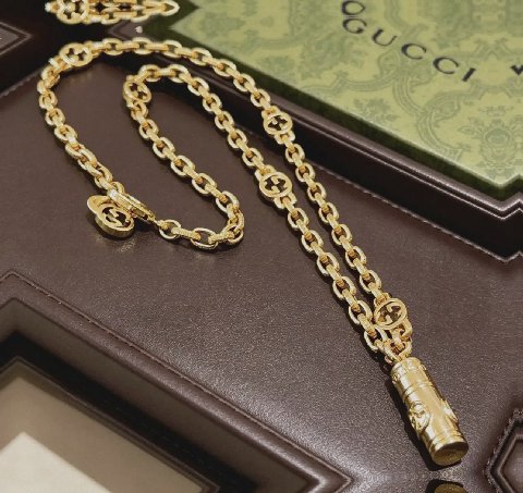 Counterfeit Gucci Anger Forest front view visual reference