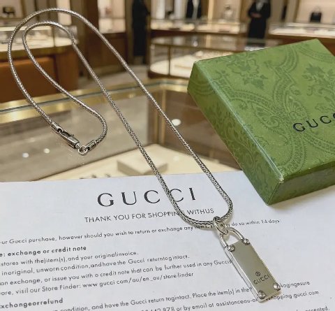 Counterfeit Gucci Anger Forest detail view visual reference