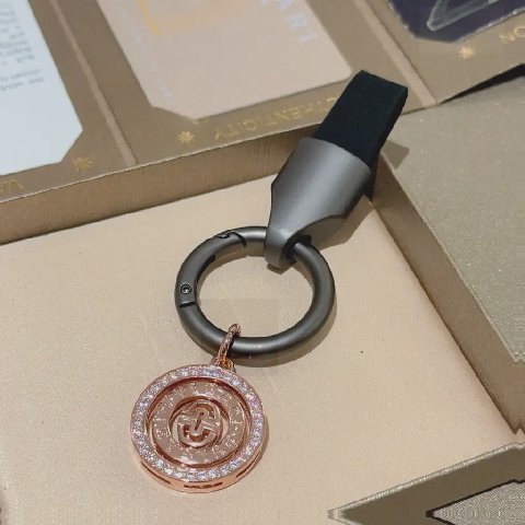 Counterfeit Bulgari accessories detail view visual reference