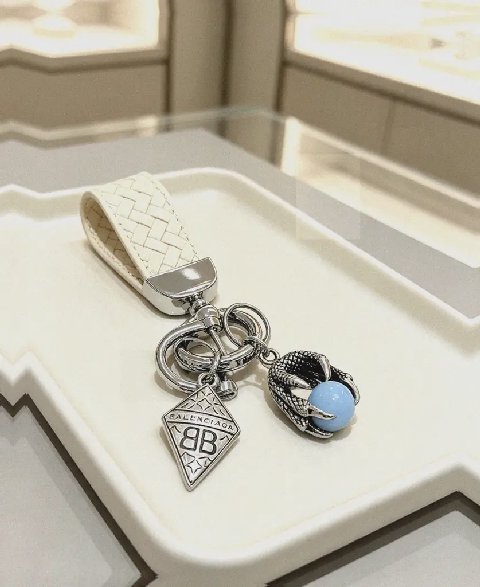 Counterfeit Balenciaga accessories back view visual reference