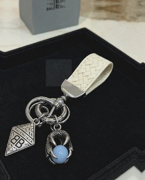 Counterfeit Balenciaga accessories detail view visual reference