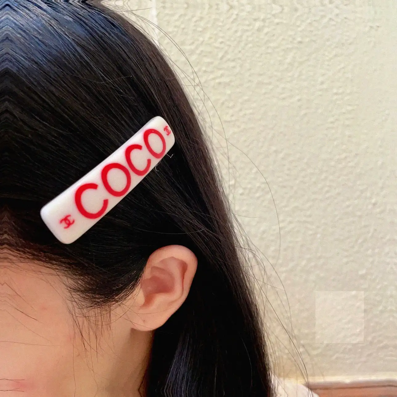 Counterfeit CHANEL accessories front view visual reference